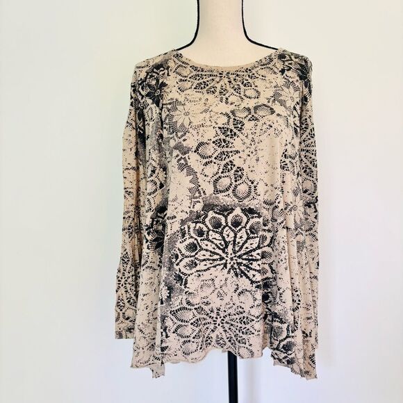 Peruvian Connection Tunic - Asymmetrical Medallion Print Long Sleeve Size XS - Picture 3 of 6